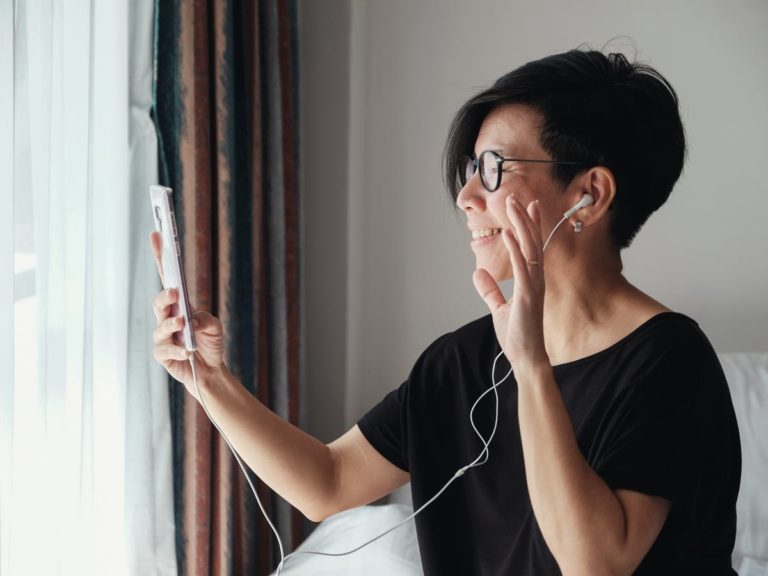 Contact Center Software Proactive Notifications for Travel Changes
