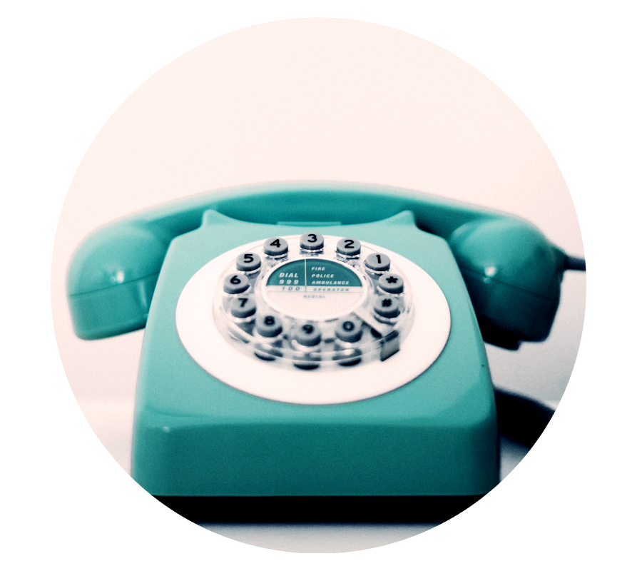 What are the 4 key features of a contact center