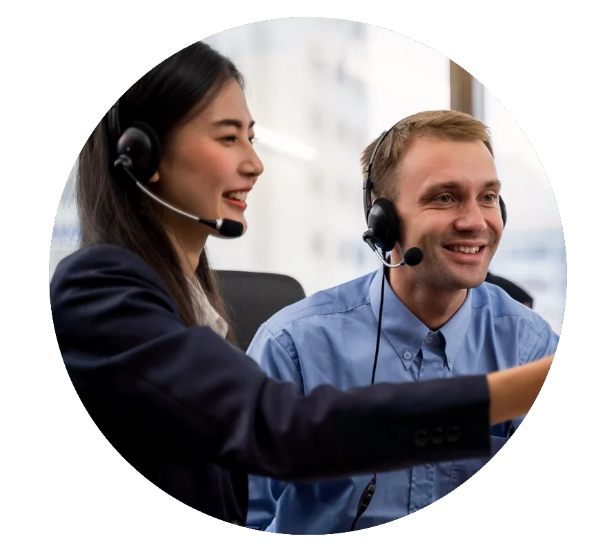 What does a contact center manager do