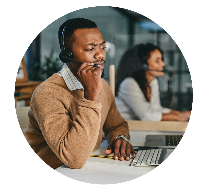 How does AI Agent Assist use conversation context and intent